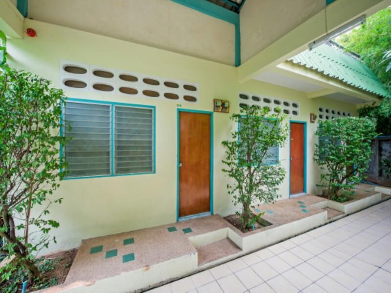 Patong Baantonsai Garden Resort מראה חיצוני תמונה