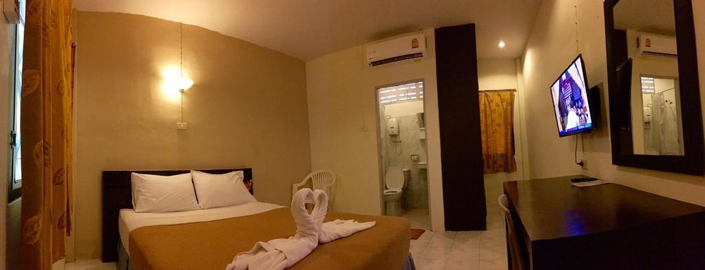 Patong Baantonsai Garden Resort מראה חיצוני תמונה