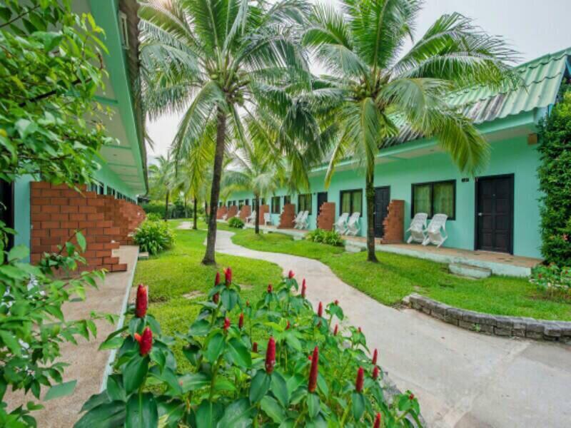 Patong Baantonsai Garden Resort מראה חיצוני תמונה